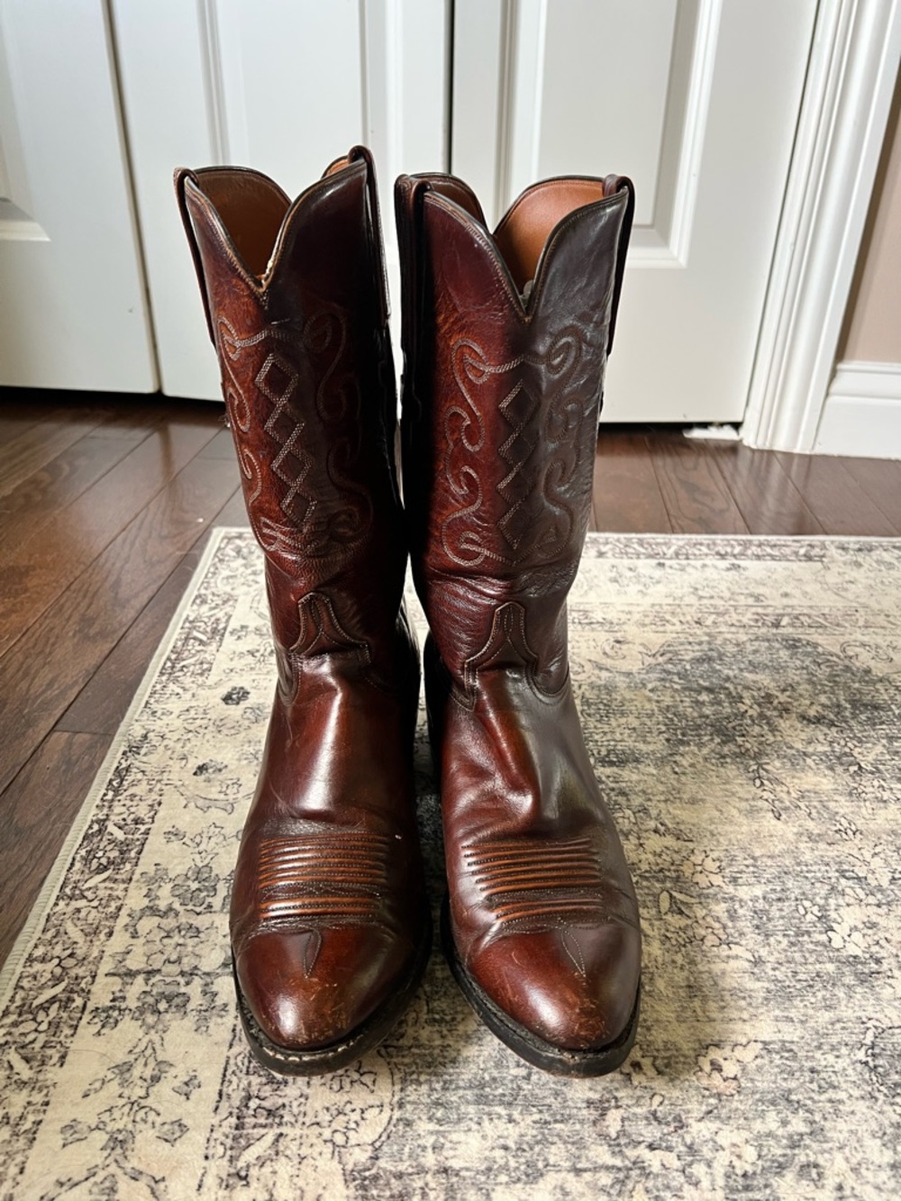 Lucchese Men’s Brown Leather Western Boots with Decorative Stitching